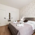 Casetta Petrera Deluxe 3* Bari